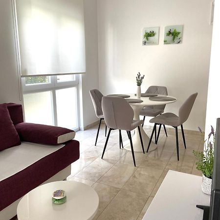 Apartmani Villa Adriatic Vir Extérieur photo